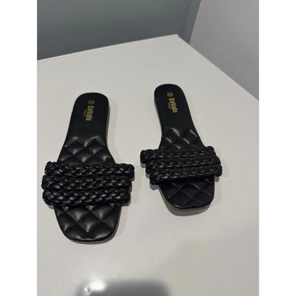 N/A stylish black